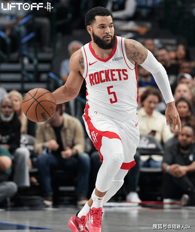 德国客场逆袭罗马尼亚,士气高涨 德国客场逆袭罗马尼亚,士气高涨