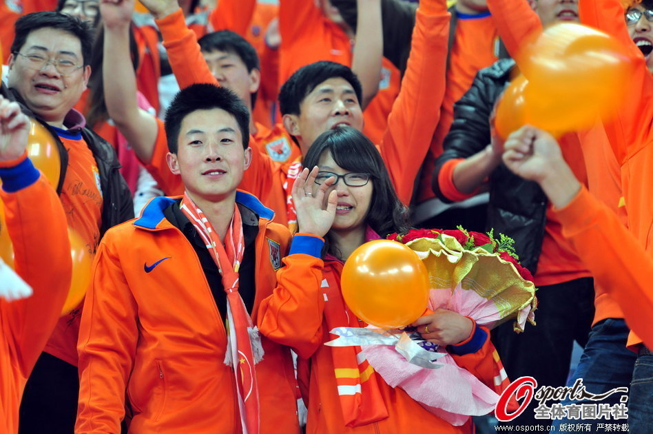 包含鲁能团队合作紧密,团结一心取得战胜的词条 包含鲁能团队合作紧密,团结一心取得战胜的词条