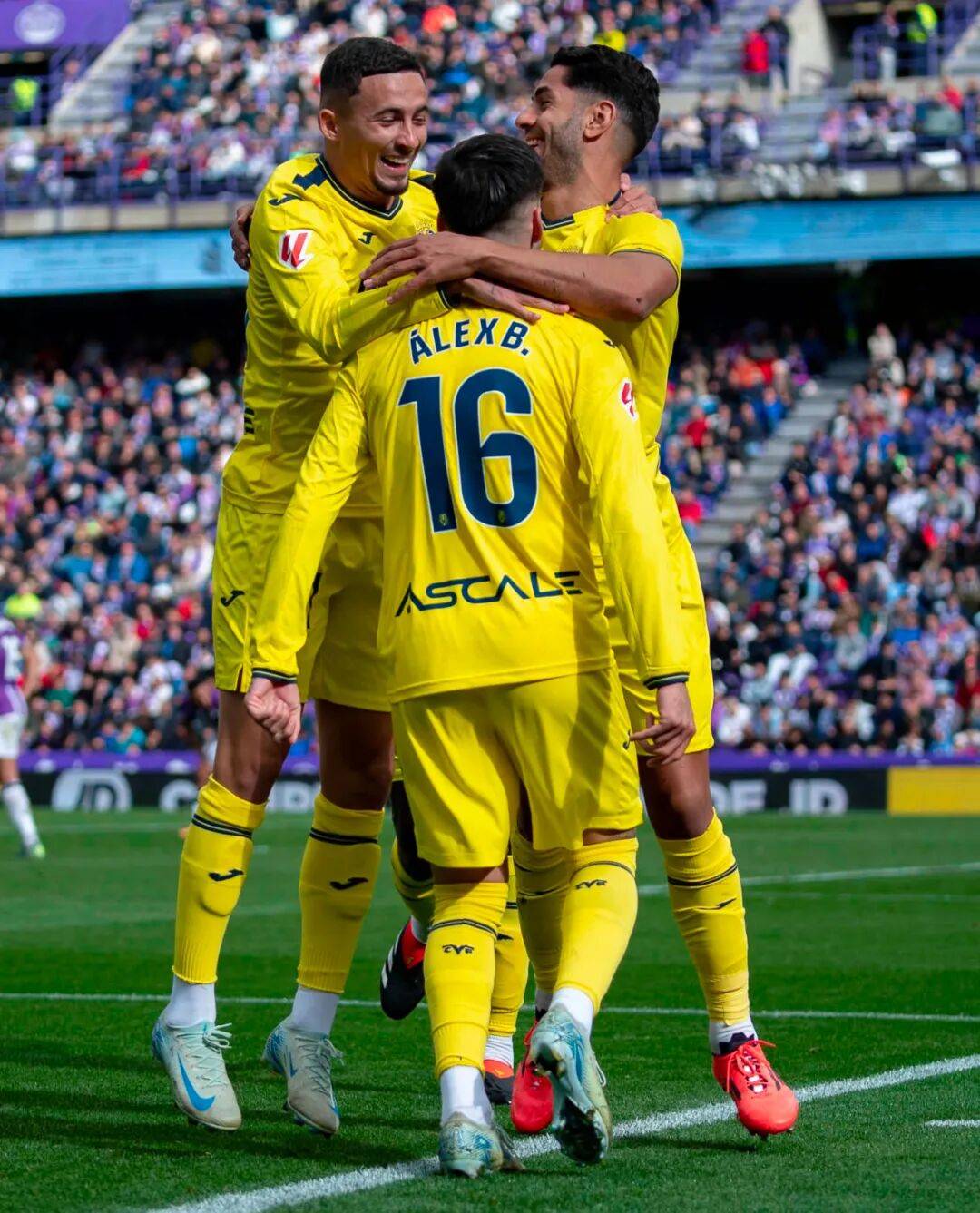 比利亚雷亚尔连续取胜,成为黑马 比利亚雷亚尔连续取胜,成为黑马