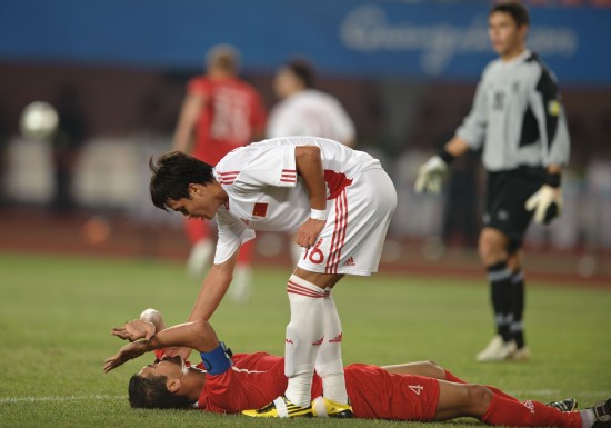 对手实力相当，比赛分数紧张